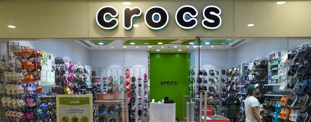 crocs