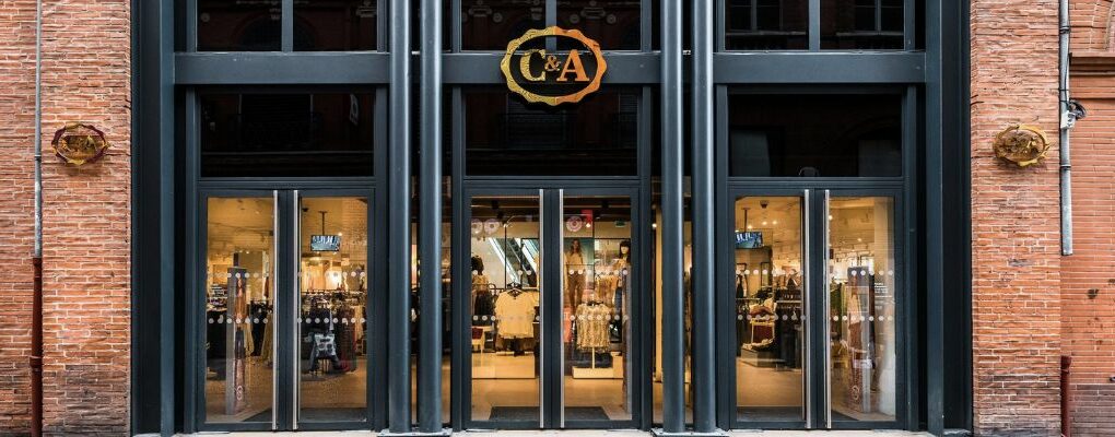 C&A ES